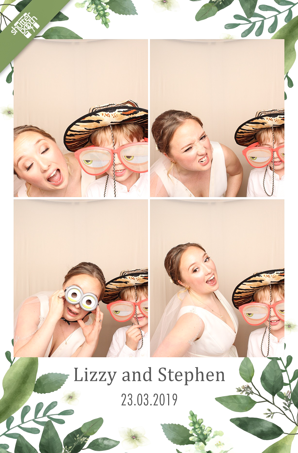 Lizzy and Stephen | View more photos from the event at gallery.shutterbooth.co.uk/u/Shutterbooth/Lizzy-and-Stephen
